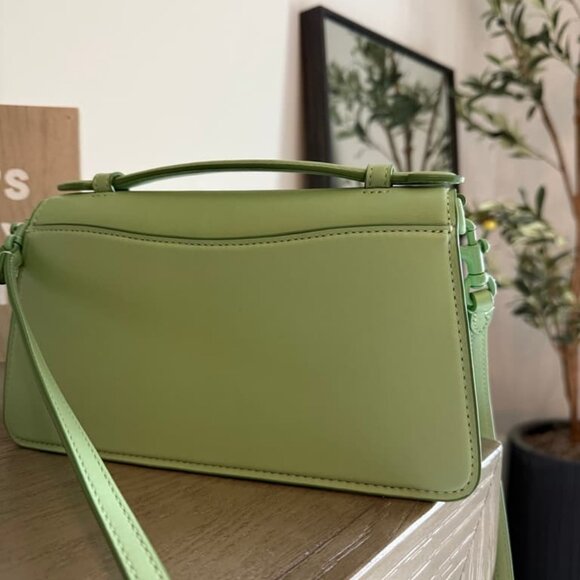 Coach Juno in color Pistachio - Picture 1 of 8